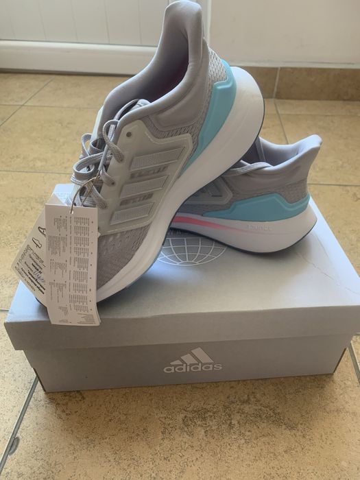 Дамски маратонки