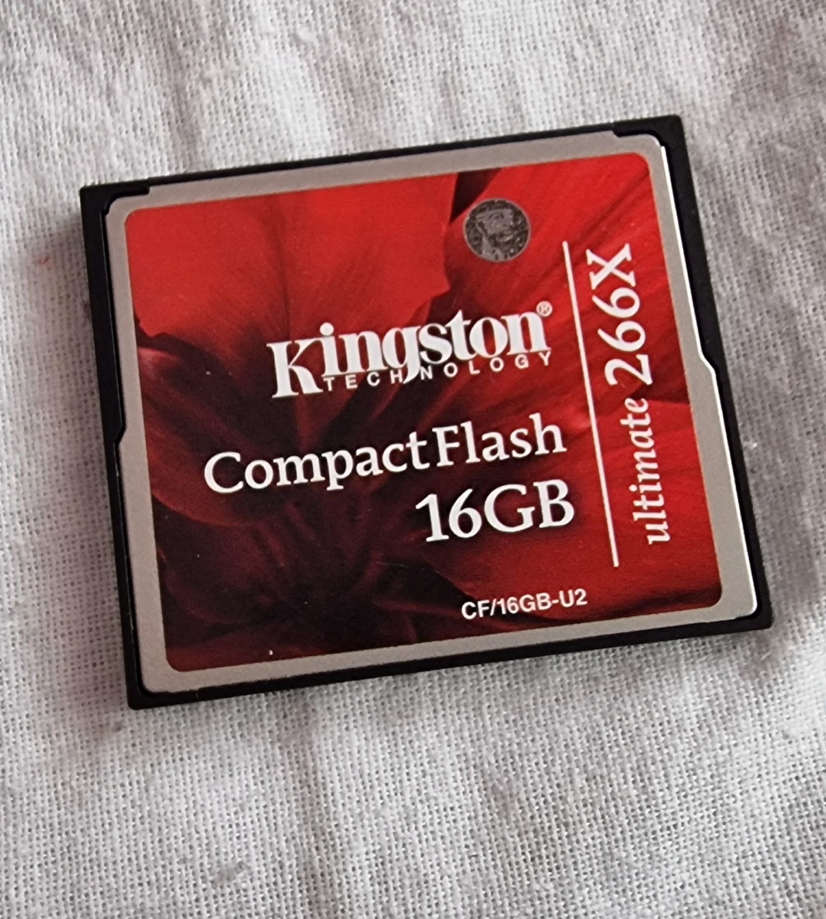 Card CF KINGSTON -16 Gb.