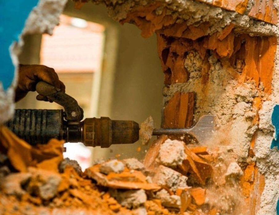 Демонтажные работы, услуги разнорабочих