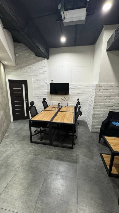 Сдаётся помещение COWORKING