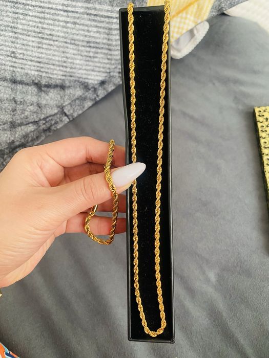 Продается серебренный трос с браслетом покрытие золотом