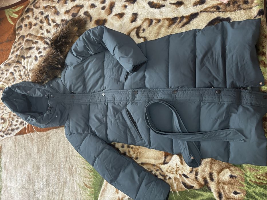 Куртка женская продам