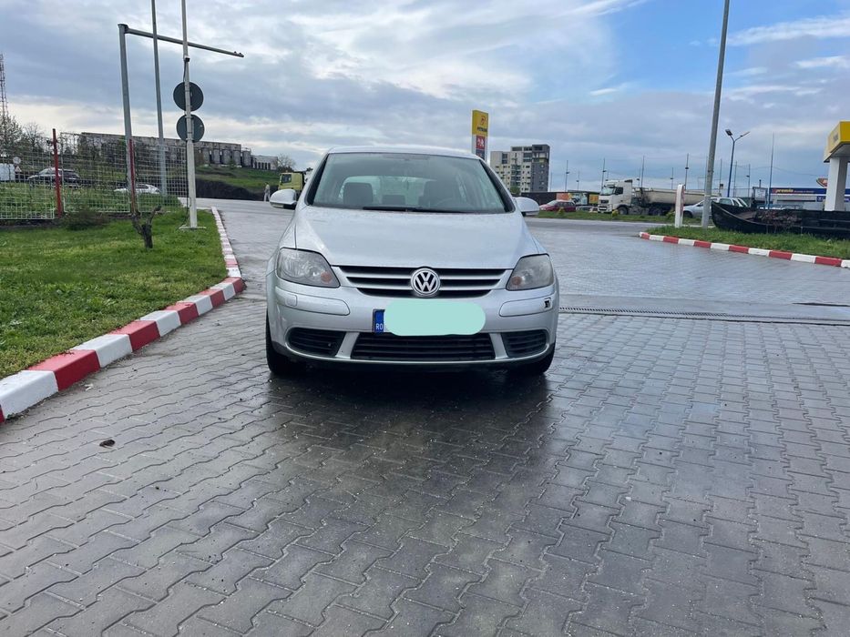 Volkswagen Golf Plus 1.9 TDI – Navigație, scaune încălzite, stare bună