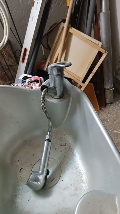 Vând scafa pentru coafura