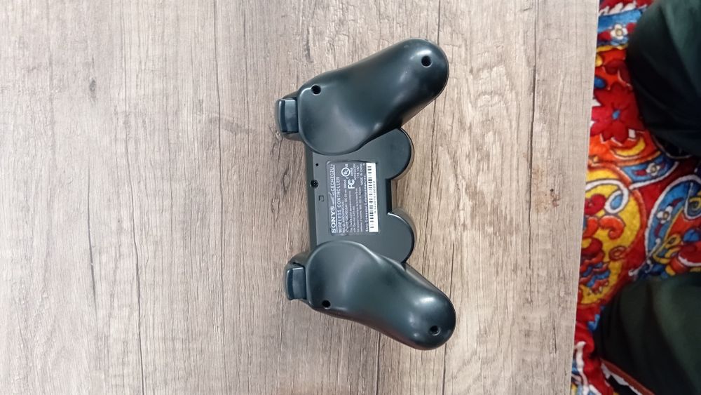 Gamepad PS3 holati ideal