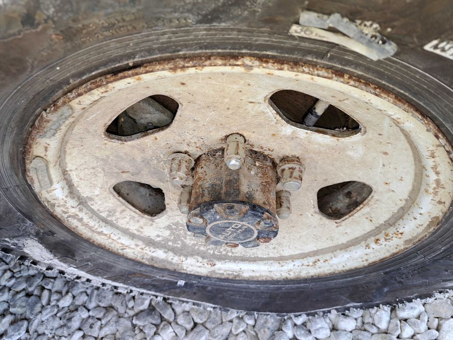 Исузу Тропер Isuzu Trooper 2.6 i НА ЧАСТИ