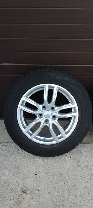 Jante aliaj originale 5x114,3 R17 Mitsubishi senzori anvelope iarna