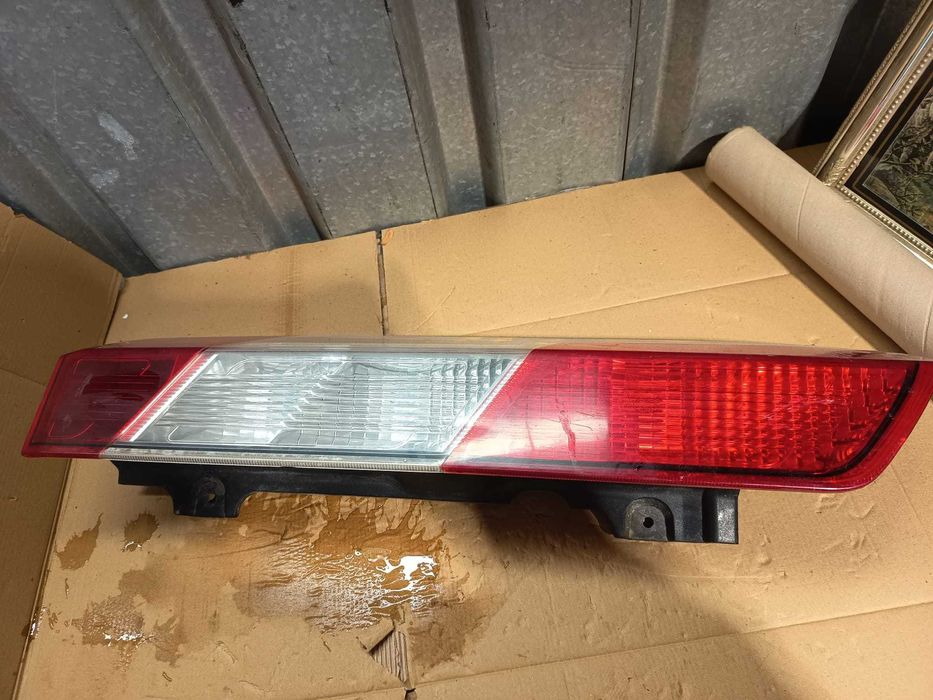 Stop stanga ford transit