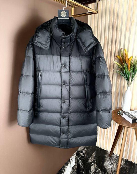 Moncler пуховик