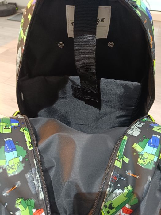 Geanta pt copii, cu roți, Smiggle