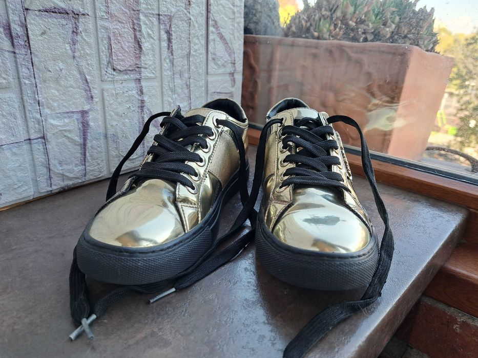 дамски маратонки,спортни обувки,сникърси кецове ARMANI 38,армани