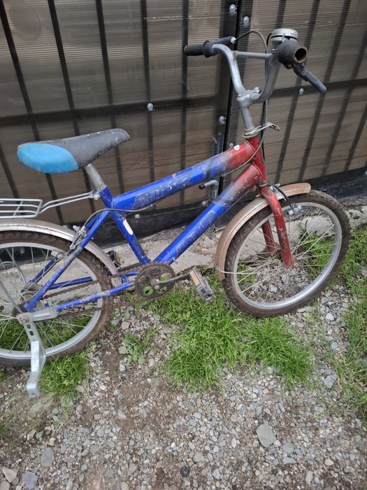 Bicicleta pentru copii stare folosita Plus bicicleta pentru adulți.