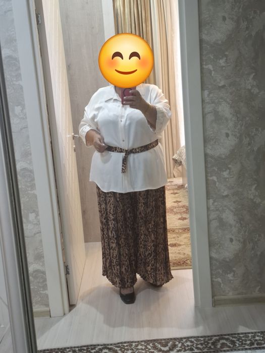 Продаю турецкий костюм