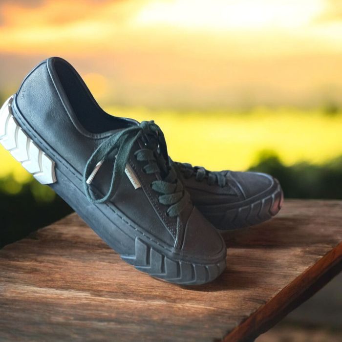 Дамски кожени маратонки