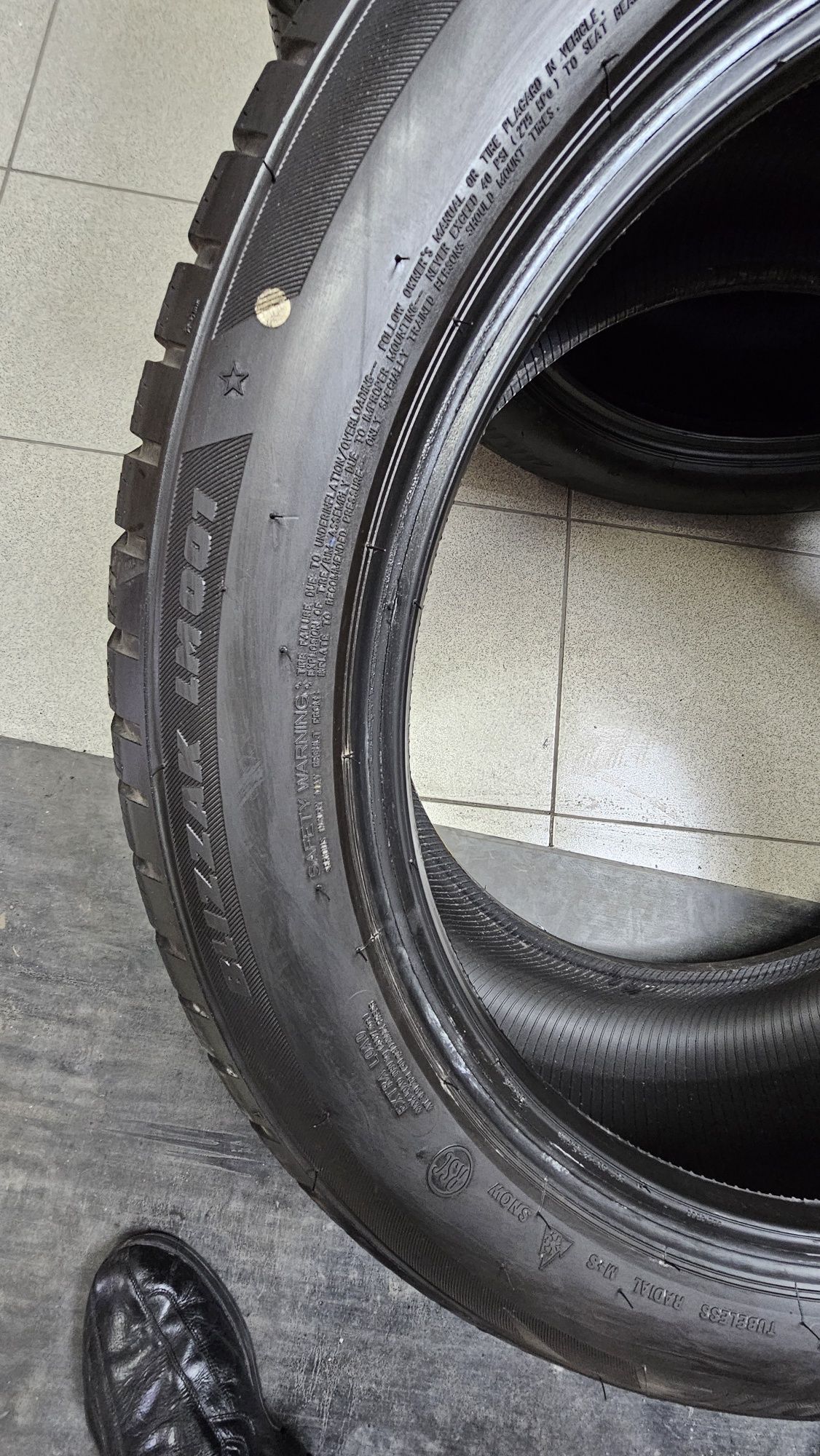 Bridgestone 275/45/20-RFT-4бр.