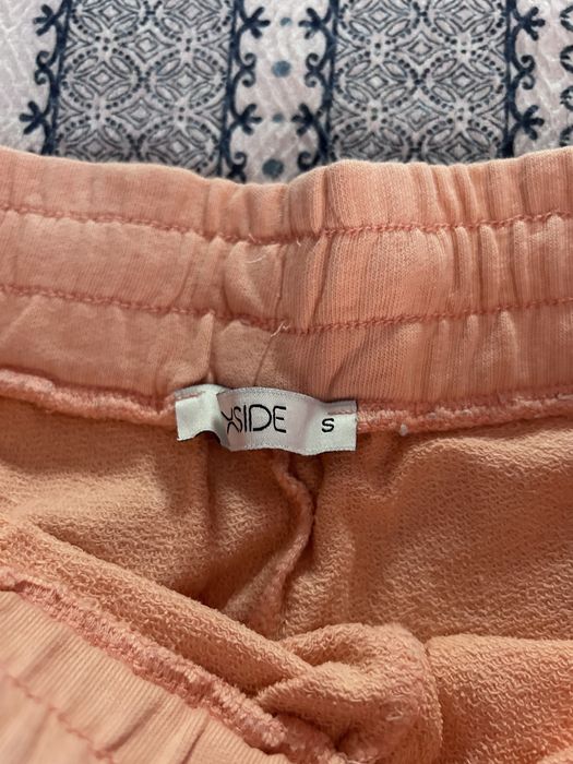 Дамски къси панталони