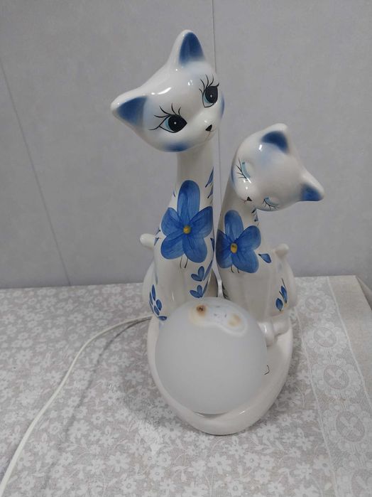 Продается светильник