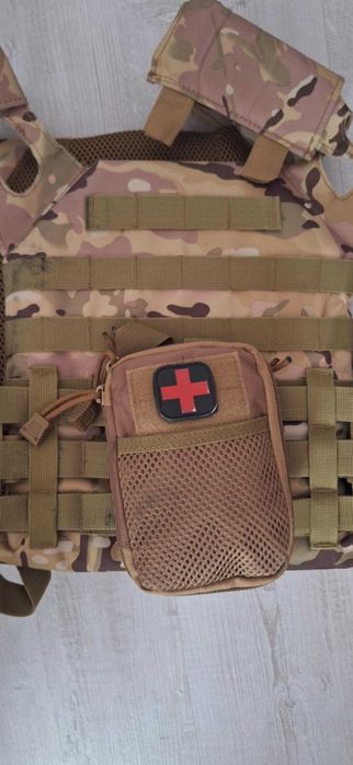 Airsoft разпродажба 2 карабини/камуфлаж/жилетка и още