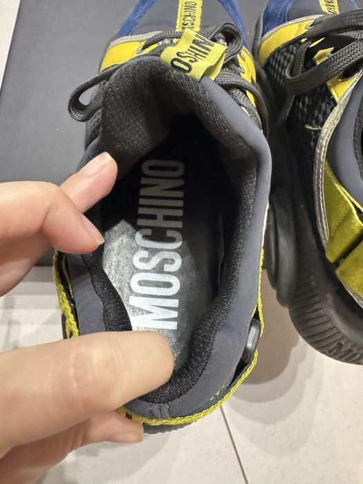 Adidasi moschino, originali ,marimea 40