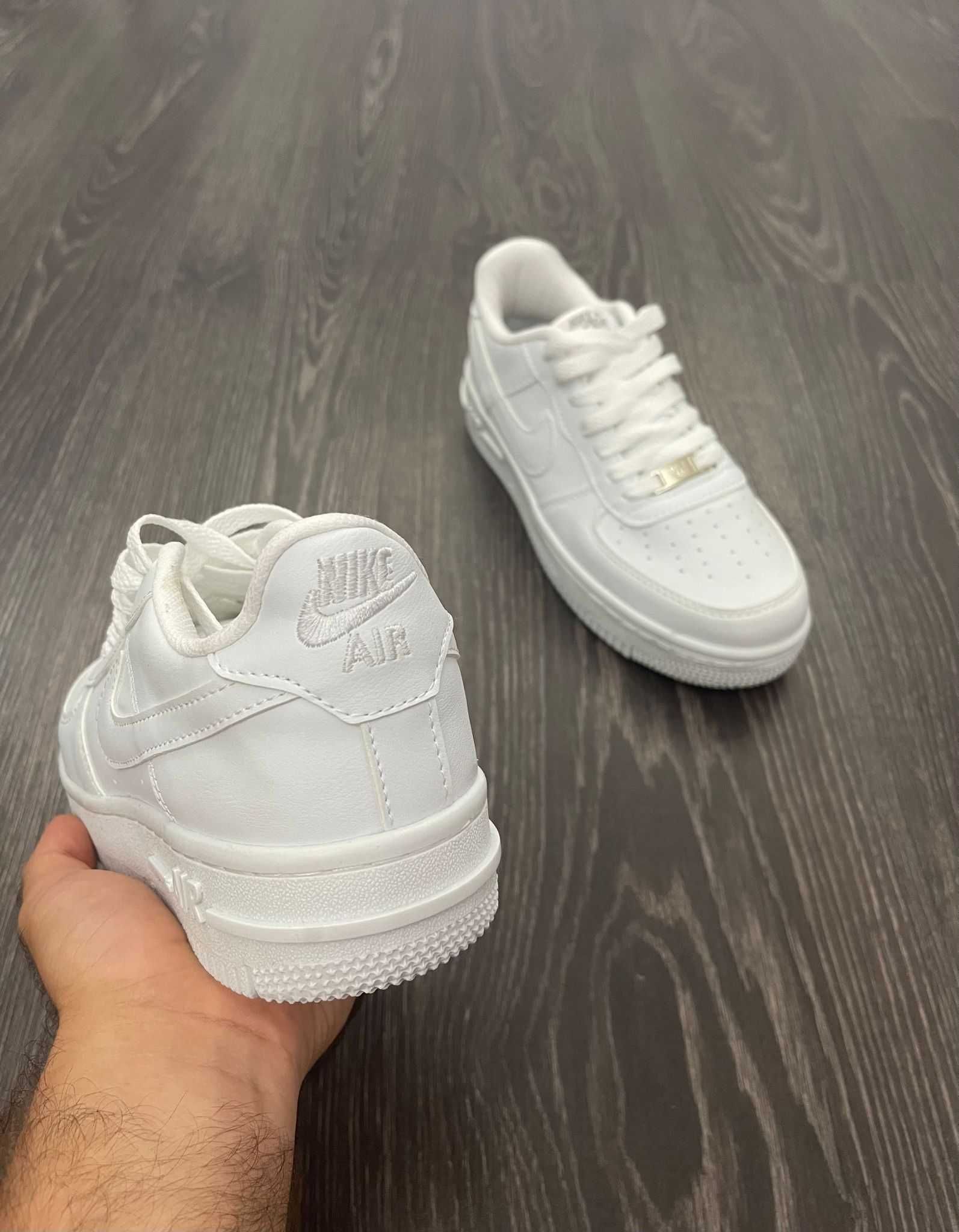 Air Force 1  Tripe White (Livrare cu Verificare)