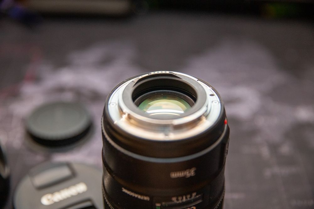 Canon ef 35mm f 1.4 L  II