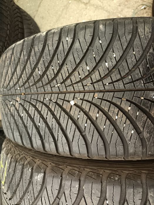 Anvelope 4sezoane ms 235 45 19 goodyear 2017 7mm