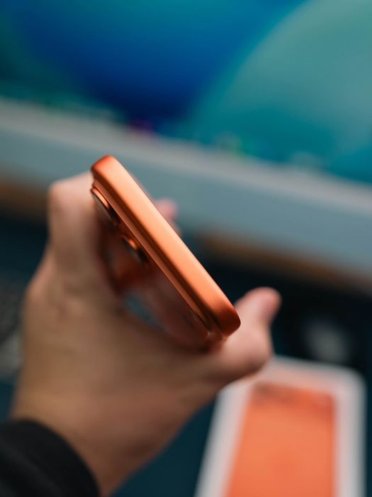 iPhone 17 Pro Max 256gb Orange Sim + E sim