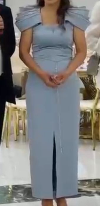 Женское платье р 44 в хорошем состоянии