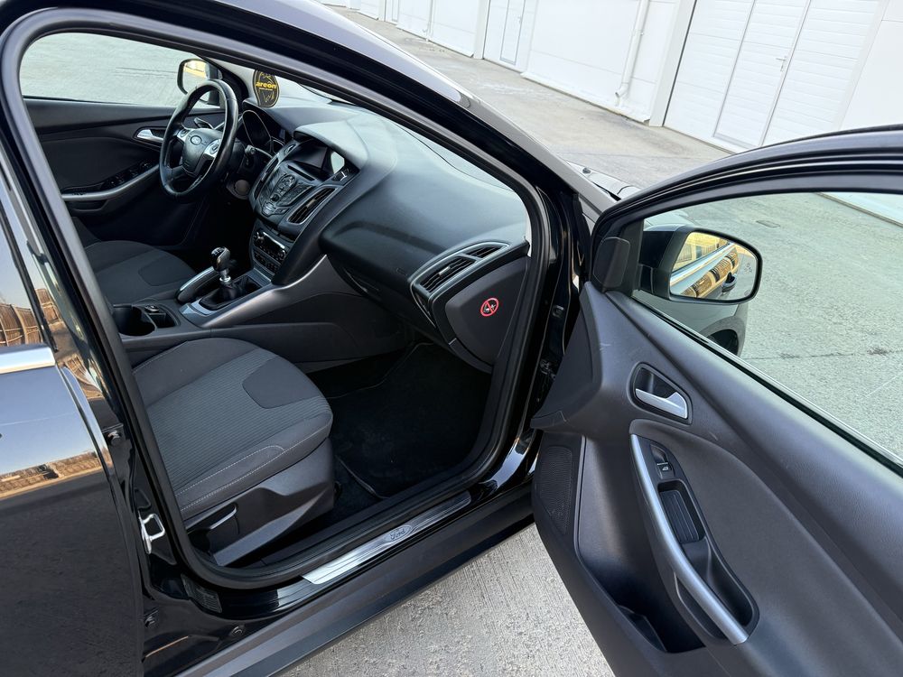 Ford Focus Titanium 1.6 Diesel 115CP – 2012, Echipare Premium, E5