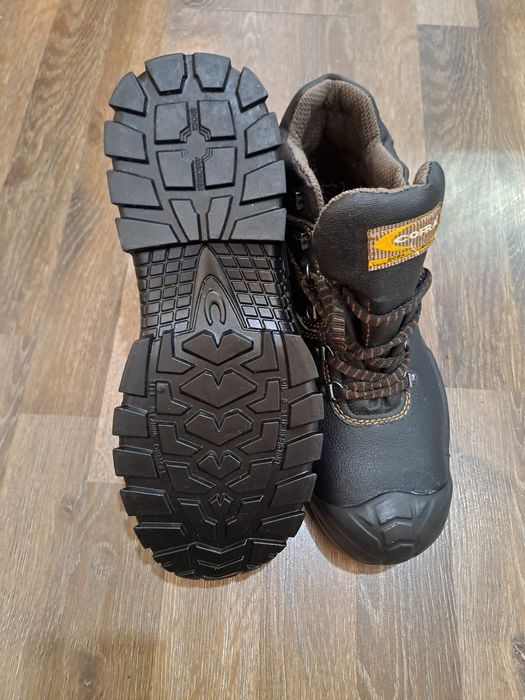 Зимни работни обувки