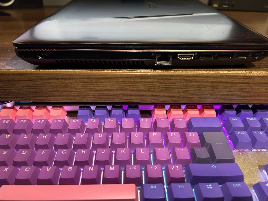 Laptop Gaming Asus ROG ZX553V DEFECT