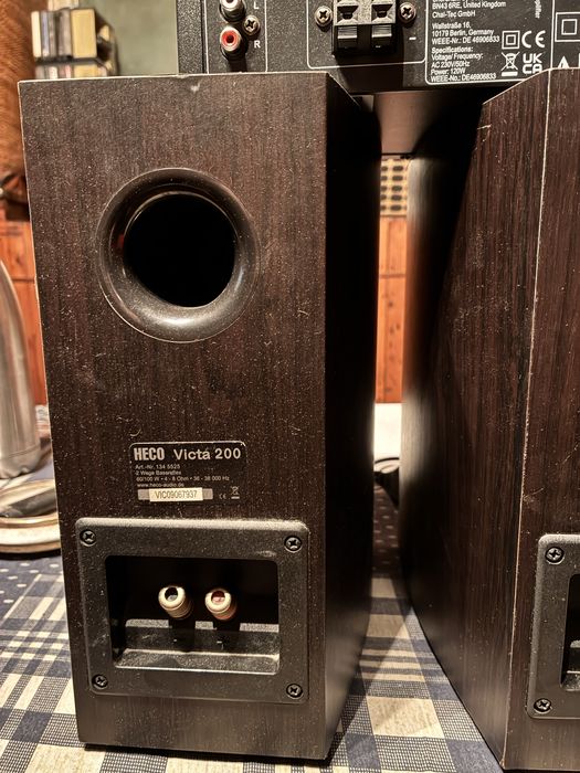 Тонколони с усилвател