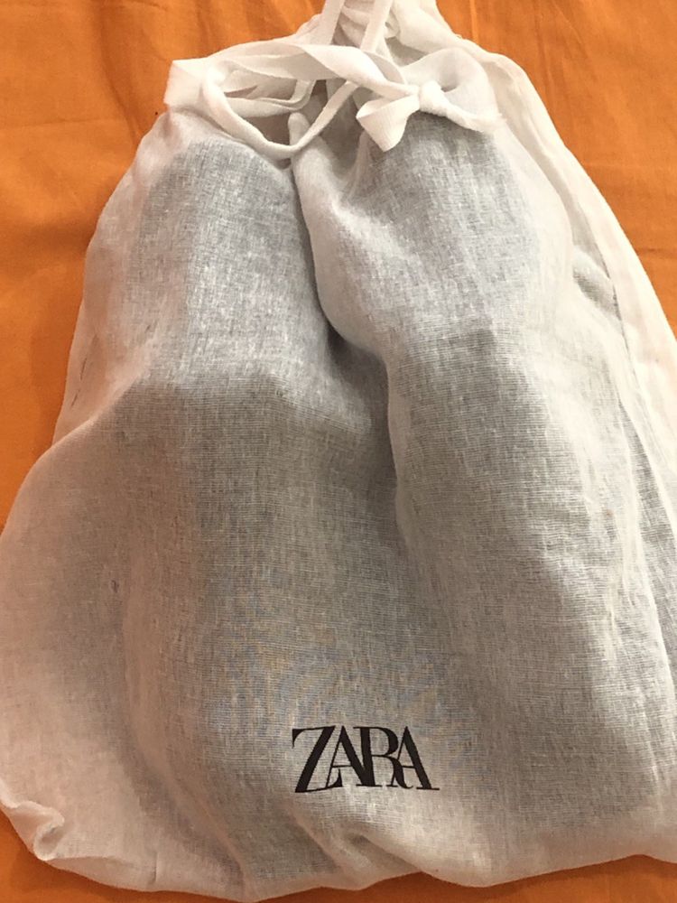 Официални  обувки Зара