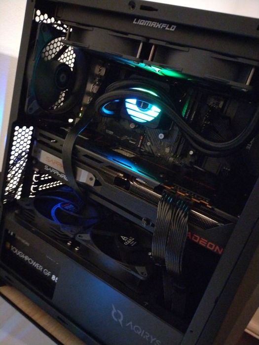 Sistem gaming complete și mai multe periferice