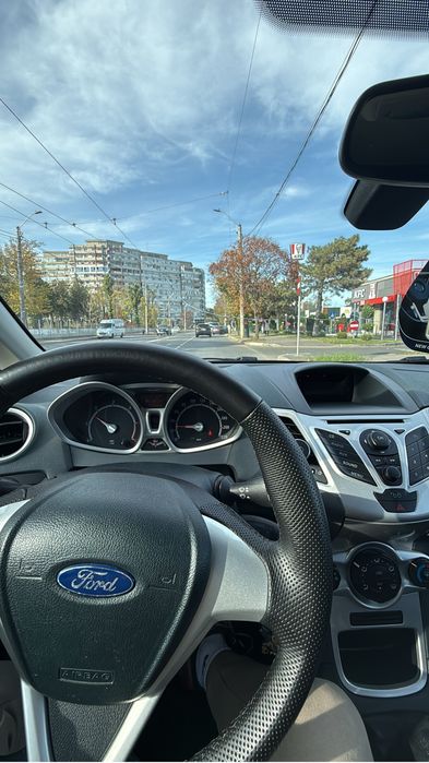 Ford fiesta 2009 1.6 diesel 180k km