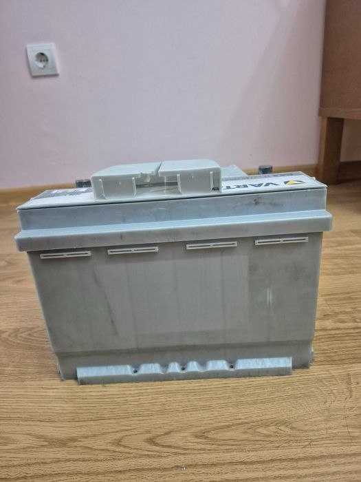 Акумулатор  VARTA  77ah  780a