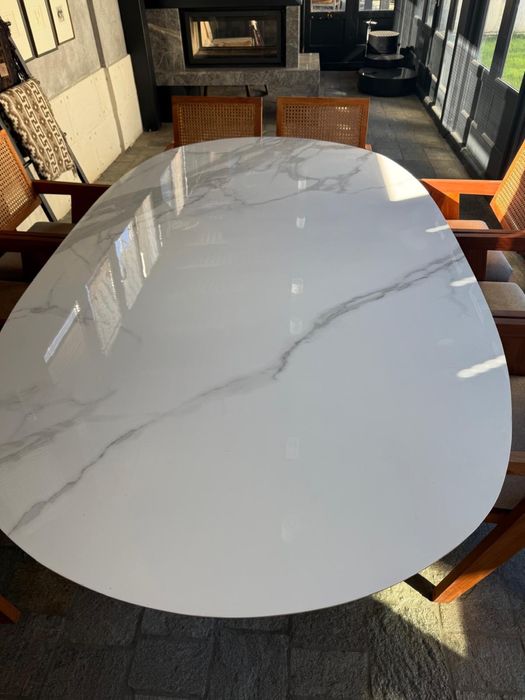 Дизайнерска маса