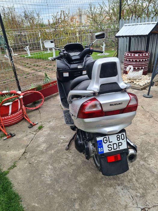 Suzuki burgman AN 400