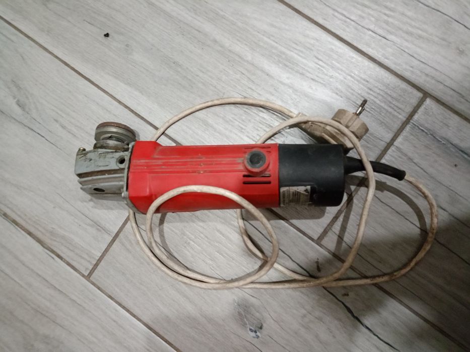 Продам электрический болгарку