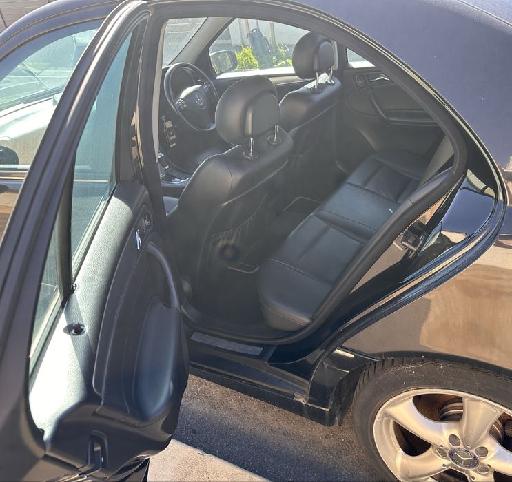 Mercedes Benz  clasa C , 1.8 , an fabricatie 2004