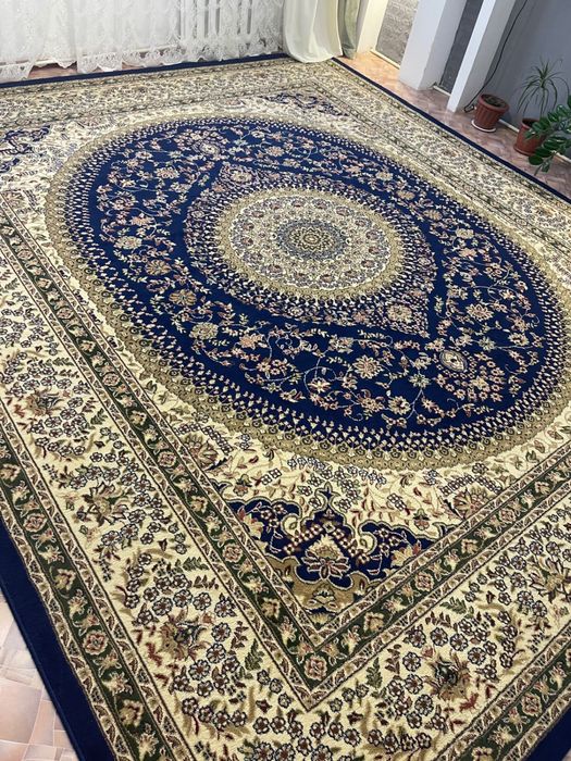 Продам ковер 3,5*4 метр