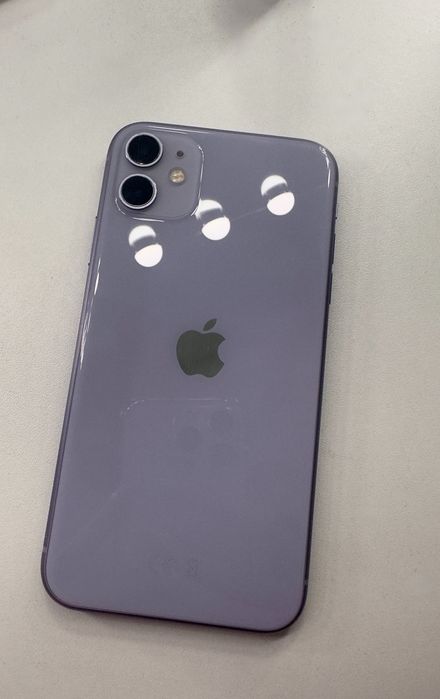 Телефон Iphone 11 64gb