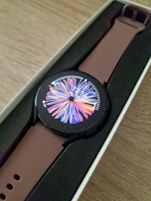 Samsung Galaxy Watch 4