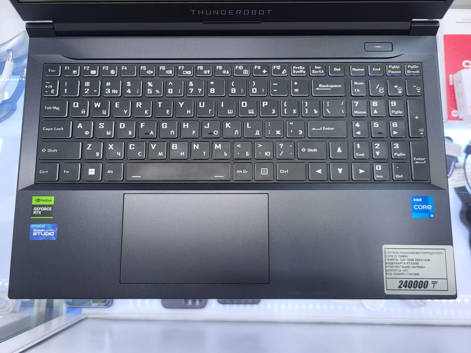 Thunderobot core i5 12450H Озу 16gb ssd512gb Rtx3050 рассрочка