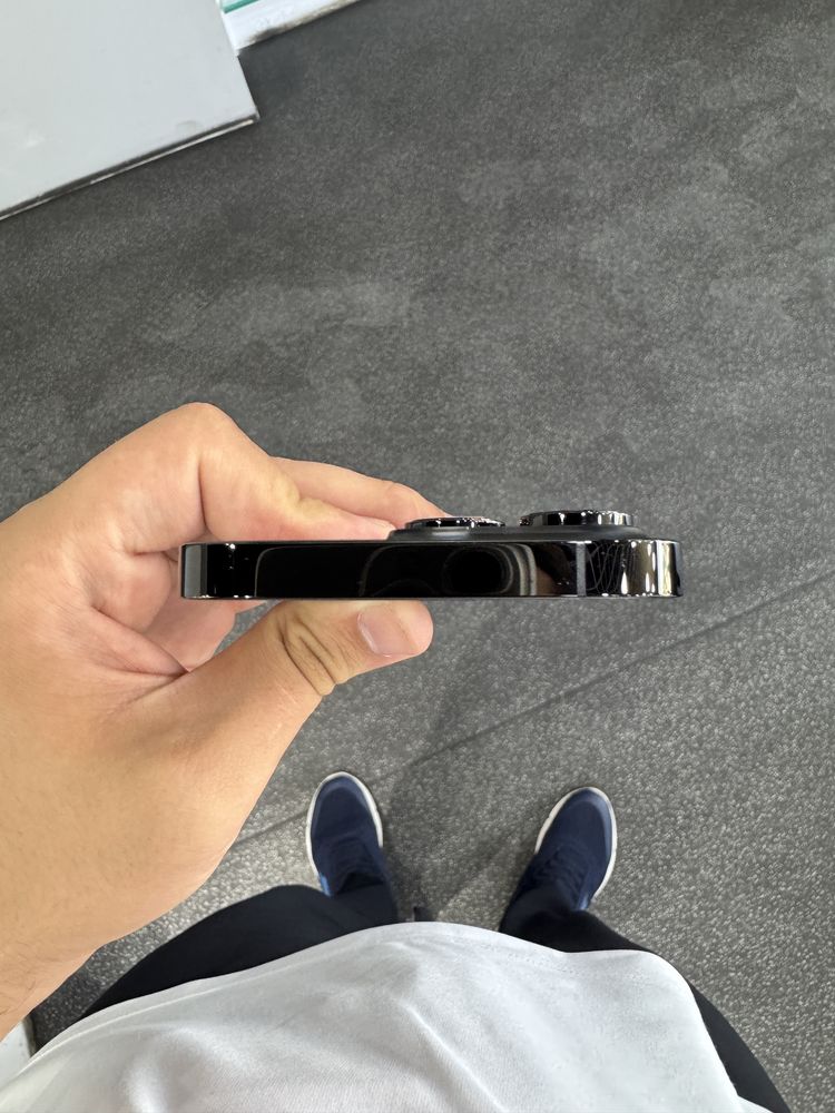 Apple 14 pro 256 gb