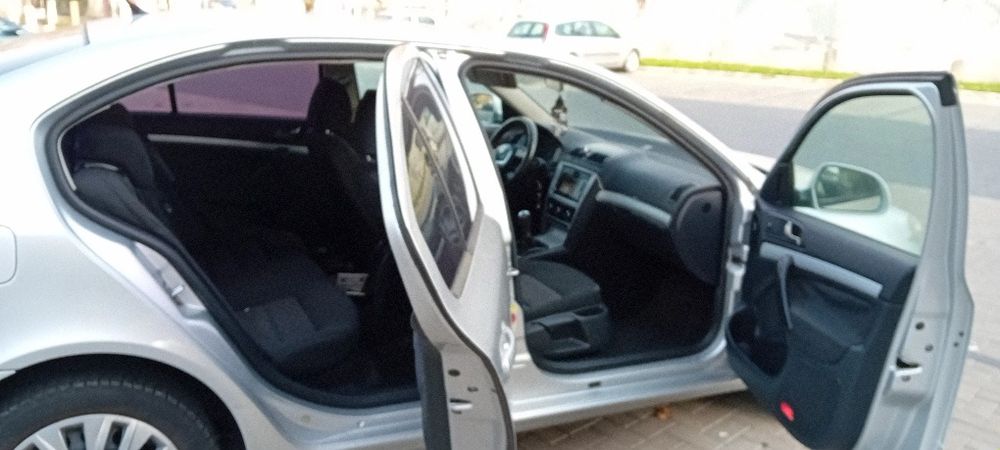 Skoda Octavia 1.9Tdi, berlina////