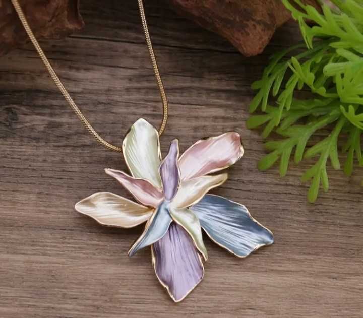 Комплект колие с пръстен ново