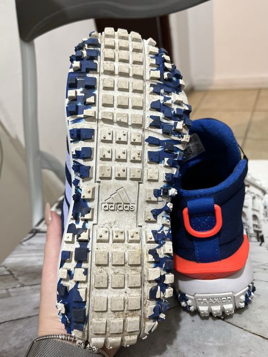 Ghete iarna Adidas