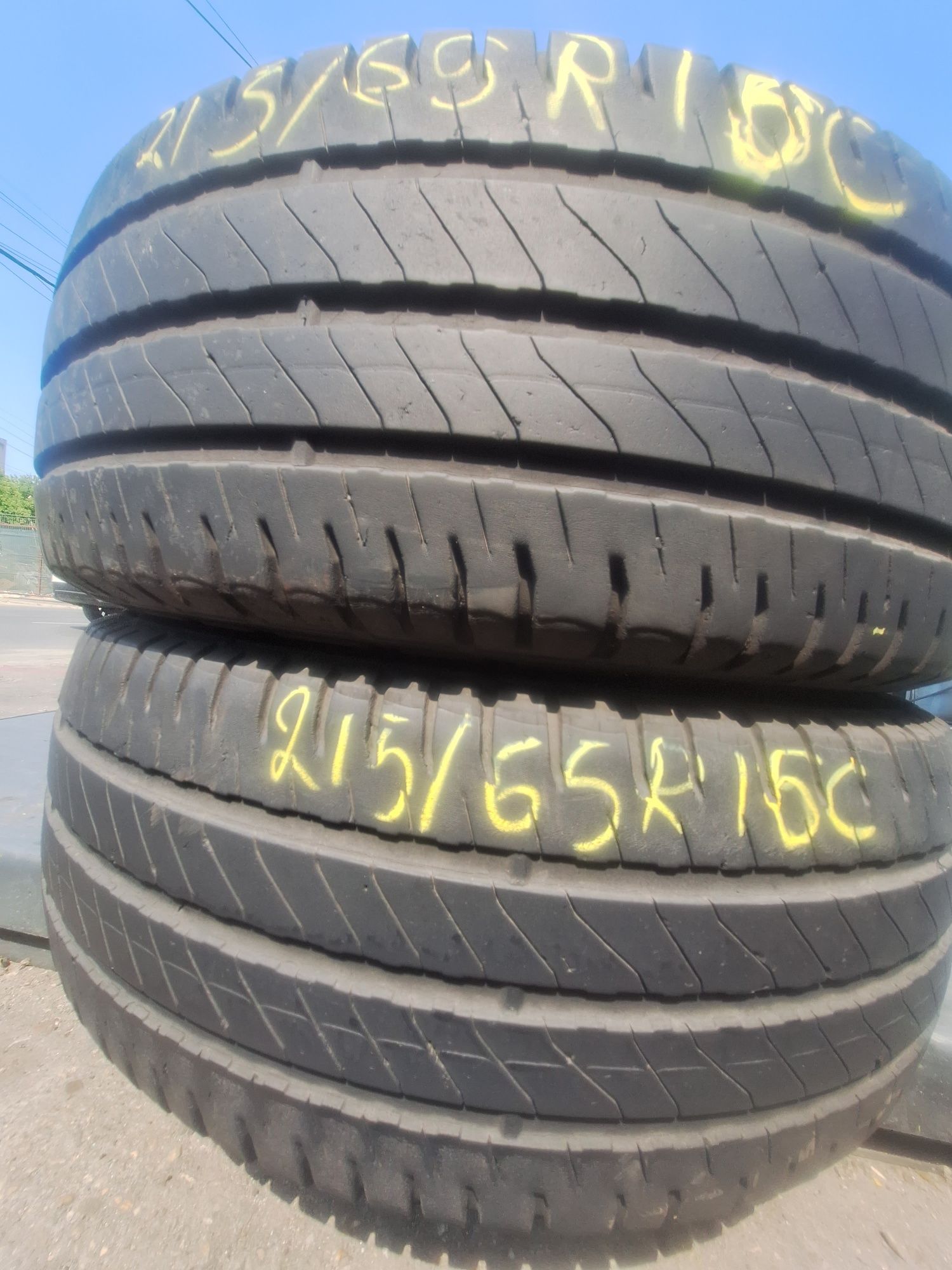 2 anvelope vara 215/65r16 C
