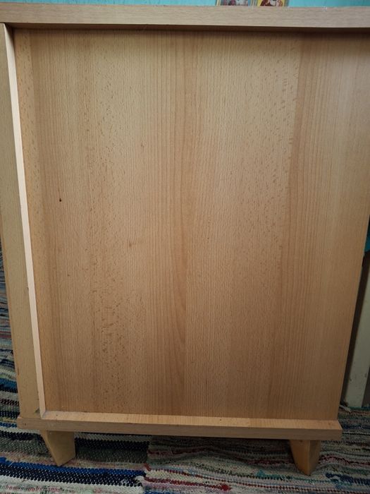 Birou robust, dur, rezistent